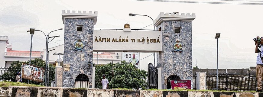 ALAKE PALACE GROUND